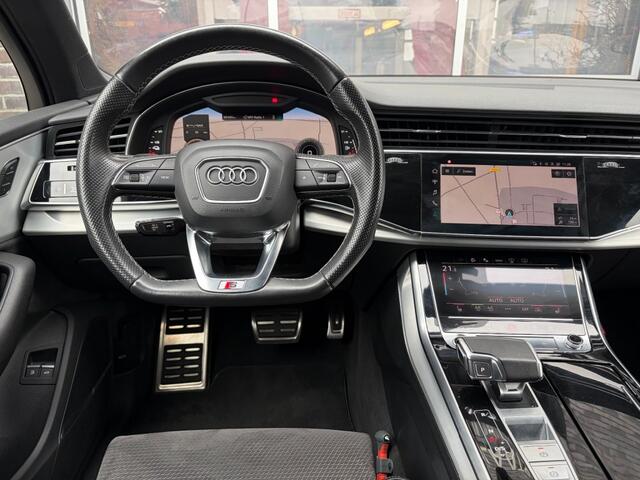 Audi Q7 55 TFSI E Q. S-LINE - PANO - 22 INCH - EL. TREKH.