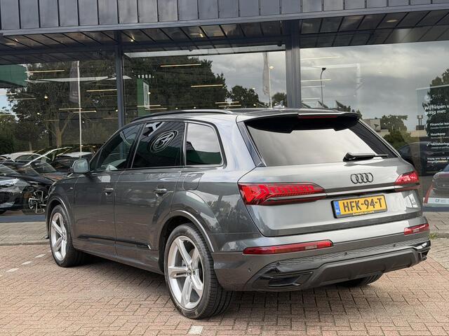 Audi Q7 60 TFSI e quattro Pro Line S Competition LUCHTVERING | LEDER | AWD | 360 GRADEN CAMERA | MATRIX KOPLAPEN | ELEKTRISCH VERSTELBARE STOELEN | STOELVERWARMING | STUURVERWARMING | HEAD-UP DISPLAY| PANORAMADAK | NAVIGATIE | LED | DODEHOEK DETECTIE | APPLE CARPLAY / ANDROID AUTO | ADAPTIEVE CRUISECONTROL |