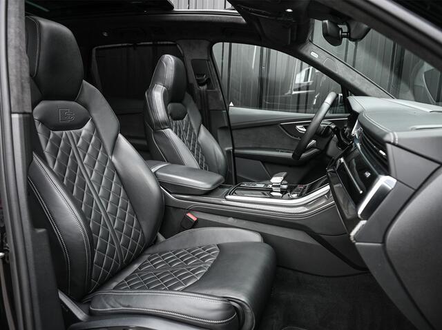 Audi Q7 4.0 TFSI SQ7 quattro Panoramadak | Keramische Remmen | Alcantara Hemel | Carbon Interieur | B&O | HUD | Luchtvering | Stoelverwarming V+A | Camera | Ambiance Interieur | Stuurverwarming | Achterasbesturing |