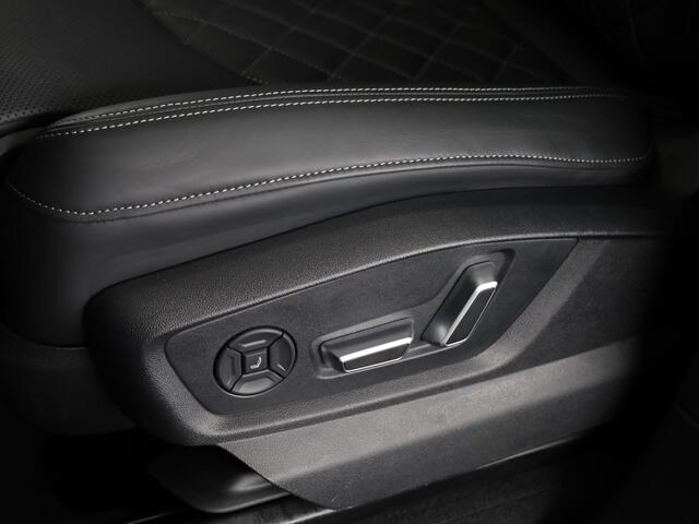 Audi Q7 55 TFSI e quattro Pro Line S 394 pk S-tronic | Verlengde garantie | Navigatie | Panoramadak | Elektr. trekhaak | Laserlicht | Luchtvering | Lederen bekleding | B&O Soundsystem | Vierwielbesturing |