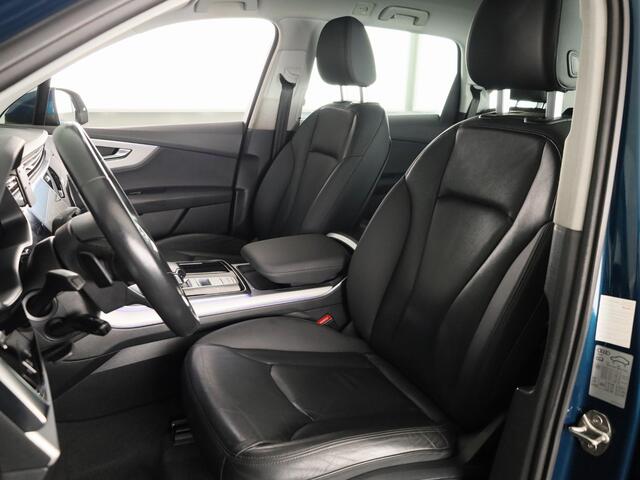 Audi Q7 55 TFSI e quattro Pro Line 367pk | Trekhaak | Parkeerkcamera | Elektrisch verstelbare voorstoelen | 21 inch Lichtmetalen velgen