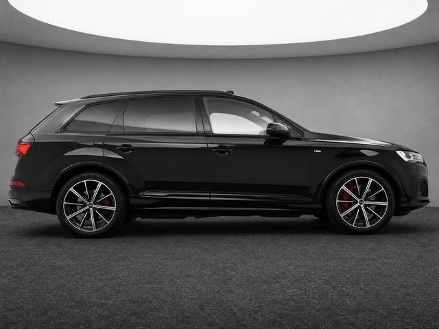 Audi Q7 55 TFSIe 381pk Quattro Pro Line S Panoramadak · Trekhaak · Luchtvering · B&O · Leder Valcona · Elek. Stoelen + Geheugen Bestuurder · 21'' Inch · 360 Camera · SOH 97,2% · EXTRA INRUILKORTING ·
