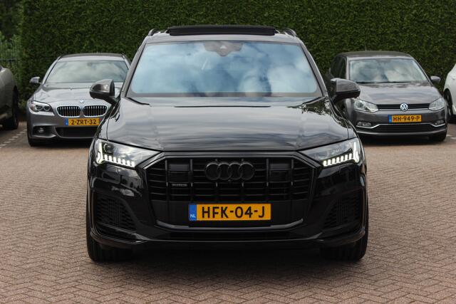 Audi Q7 60 TFSI e quattro Competition / SoH 91,5% / Trekhaak / Panoramadak / 360Camera / Head-up / Softclose / Luchtvering / 22'' / Keyless / Matrix LED / Carbon intr. / Stoelventilatie+Verwarming / Stuurverwarming / Bose / Dodeh