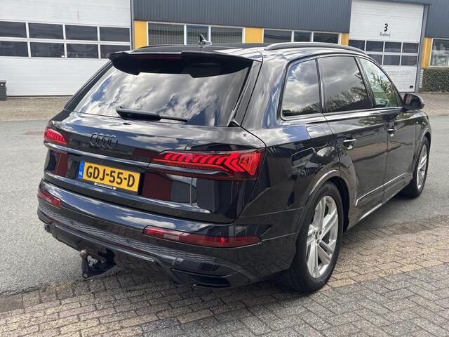 Audi Q7 60 TFSI e quattro Competition S-Line – foto 9