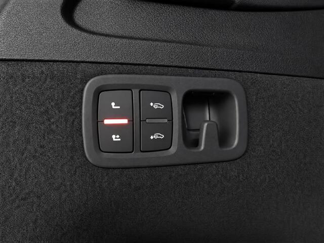 Audi Q7 55 TFSI e quattro Pro Line S 394 PK ·Leder bekleding · Assistentie. plus, remote park · Head-Up display · Glazen panorama dak · Bang & Olufsen