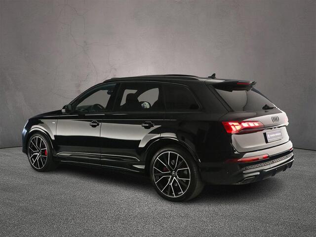 Audi Q7 60 TFSI e quattro Pro Line S Competition | Luchtvering | Trekhaak | Panoramadak | Nachtzichtassist | Achterasbesturing | B&O 3D | Massagestoelen | Head-Up | Laser LED