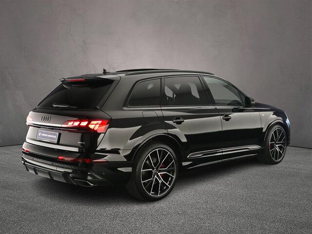 Audi Q7 60 TFSI e quattro Pro Line S Competition | Luchtvering | Trekhaak | Panoramadak | Nachtzichtassist | Achterasbesturing | B&O 3D | Massagestoelen | Head-Up | Laser LED