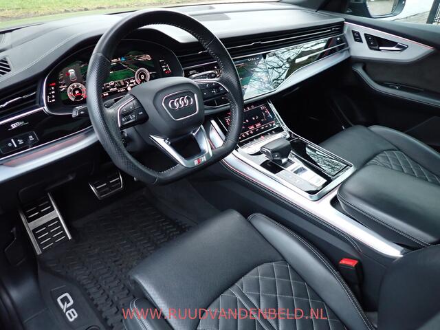 Audi Q8 50TDI S-LINE HEADUP/22''/MASSAGE/VENTILATIE/SOFTCLOSE/360*CAMERA