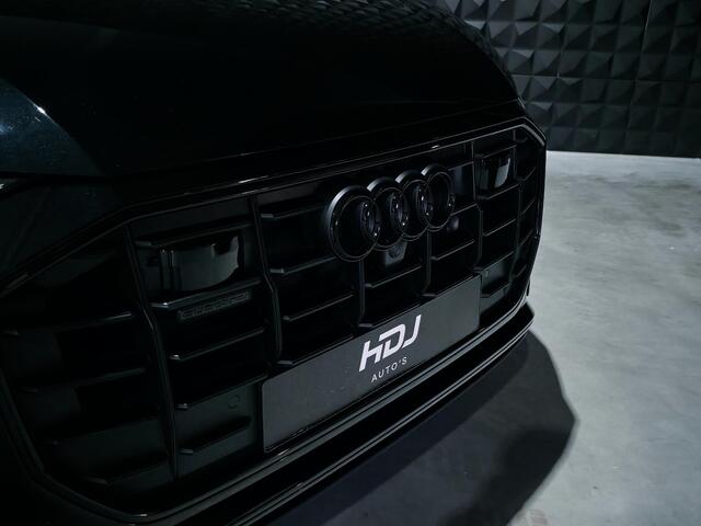 Audi Q8 60 TFSI e quattro 462pk | Pano | 23"| RS Stoelen | Luchtv. | B&O | Dubbel glas | Park | Stad | Tour | Memo