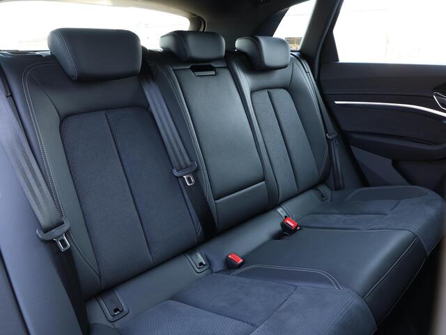 Audi Q8 e-tron 50 quattro S Edition 95 kWh 360° camera | Head-Up | Stoelverwarming | Navi | Adaptieve Cruise | Keyless