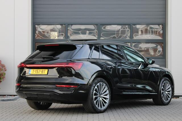 Audi Q8 55 quattro 115 kWh | 408pk | S-line | Stoelventilatie/massage |