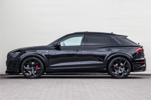 Audi Q8 60 TFSI e quattro Competition Pano, RS stoelen, Aero-Pack, Carbon, 23"