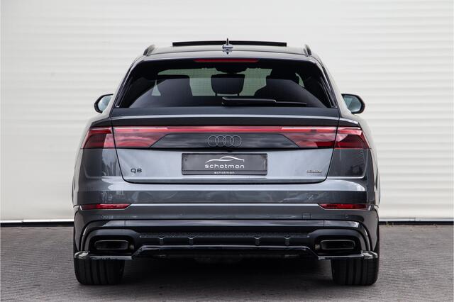 Audi Q8 60 TFSI e quattro Competition Pano, Aero-pack, RS stoelen, Carbon, 23"
