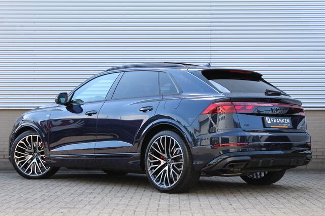 Audi Q8 60 TFSI e quattro Pro Line S Competition | Panoramadak | Trekhaak | 23'' | Luchtvering | Vierwielbesturing | Matrix | OLED