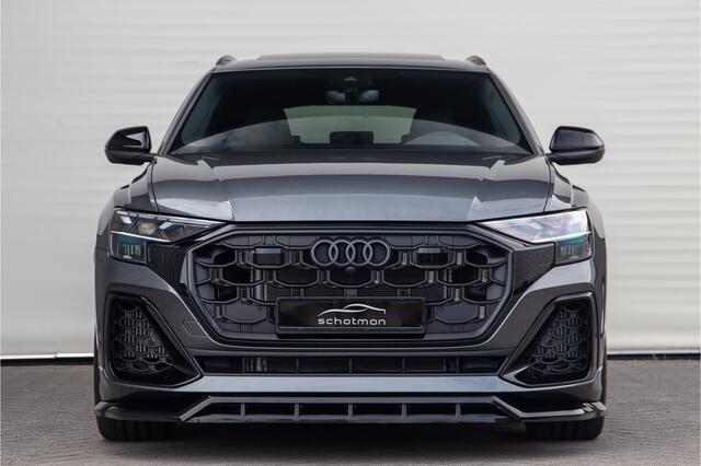 Audi Q8 60 TFSI e quattro Competition Pano, Aero-pack, RS stoelen, Carbon, 23"
