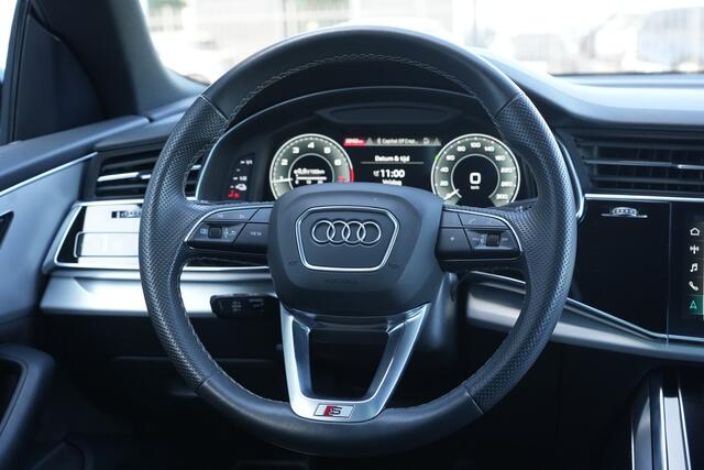 Audi Q8 55 TFSI e quattro Pro Line S 381pk Panoramadak/Stoelverwarming/360Camera