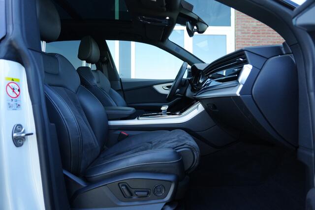 Audi Q8 55 TFSI e quattro Pro Line S 381pk Panoramadak/Stoelverwarming/360Camera