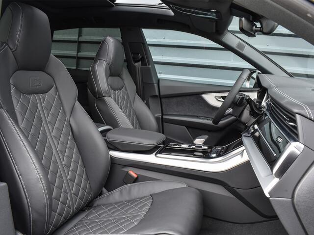 Audi Q8 55TFSI e QUATTRO PRO LINE S COMPETITION | S-SEATS | 24 INCH | PANORAMADAK | 4 WIEL BESTURING | B&O SOUND | HEAD-UP | LUCHTVERING | DAB+ | SOFT-CLOSE | KEYLESS GO | ADAPTIVE CRUISE | 360 CAMERA | AMBIANCE INTERIEUR | TREKHAAK | BLACK-OPTIC