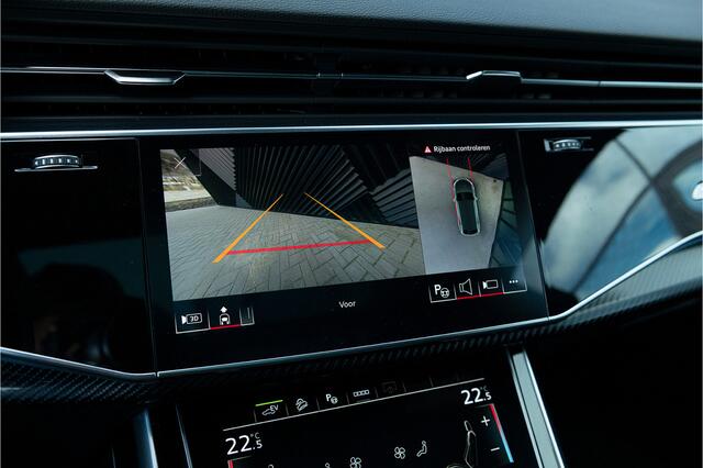 Audi Q8 55 TFSI e quattro S-Line ACC Pano S-Stoelen Matrix Memory B&O 360 Softcl. Trekhaak