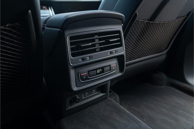Audi Q8 55 TFSI e quattro S-Line ACC Pano S-Stoelen Matrix Memory B&O 360 Softcl. Trekhaak