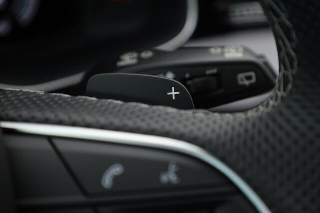 Audi Q8 60 TFSI e quattro Pro Line S Competition | Audi Exclusive | Pano | HUD | Soft Close | Luchtvering | B&O | Stoelventilatie