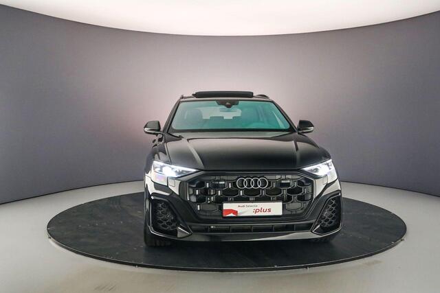 Audi Q8 55 TFSI e quattro Pro Line S | B&O | Pano | Nachtzicht | Adapt. Cruise | 23 inch | Adapt. Onderstel | Rood Stiksel | Trekhaak | S -Line |