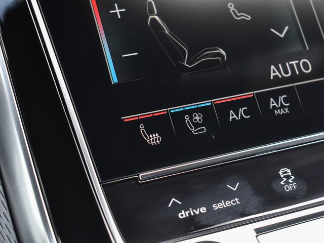 Audi Q8 60 TFSI e quattro Pro Line S Competition | PANORAMADAK | 4 WIEL BESTURING | HEAD UP | B&O AUDIO | MASSAGESTOELEN | SOFT CLOSE | AMBIANCE SFEERVERLICHTING | ELEKTR. TREKHAAK | STOELVERWARMING V+A | STOELVENTILATIE