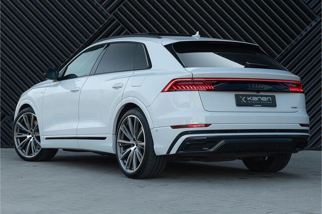 Audi Q8 55 TFSI e quattro S-Line Pano RS-Stoelen ACC 360 Head Up Ambient Matrix B&O Luchtv. Softclose Trekhaak