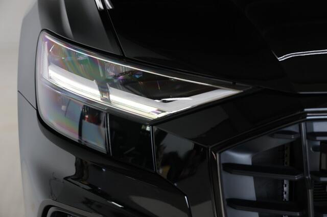 Audi Q8 55TFSI e Quattro 381pk S-line Pano/360cam/Softclose/Stoelventila