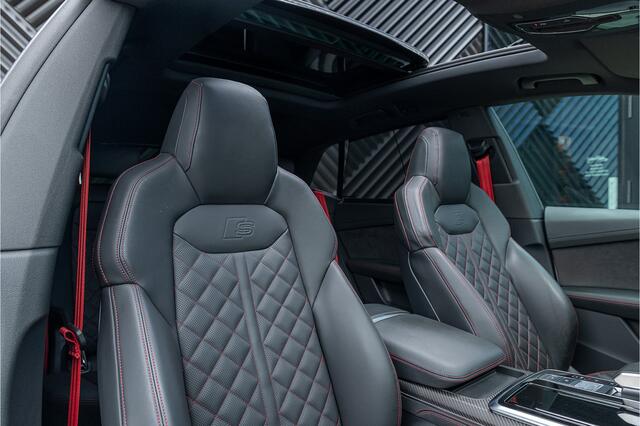 Audi Q8 60 TFSI e quattro S-Line Competition Panodak ACC Trekhaak Achteras Bestr. Head Up 360 Oled Massage Softcl. B&O Stoelvent.