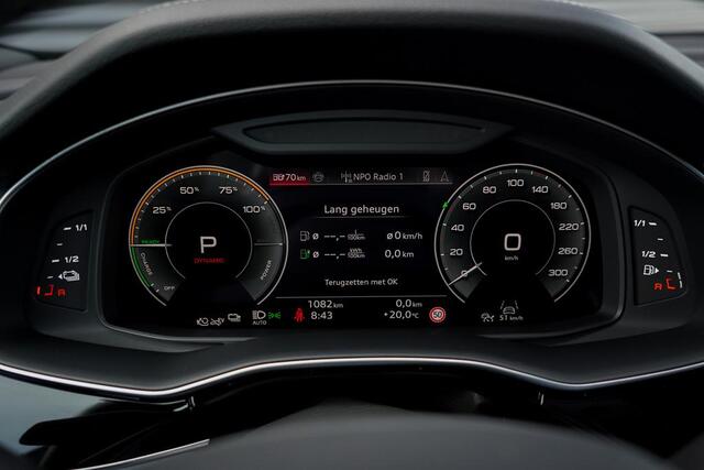 Audi Q8 60 TFSI e quattro Pro Line S Competition / Sakhir Gold / Pano / Incl BTW / B&O / ACC