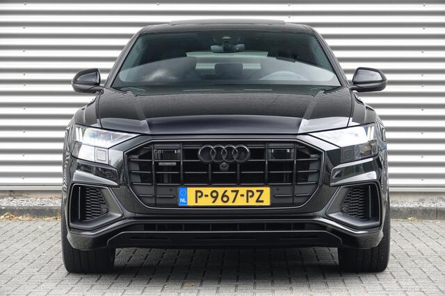 Audi Q8 60 TFSI e quattro Pro Line S Competition | Pano | Trekhaak | HUD | B&O | RS Zetels | Soft-Close |