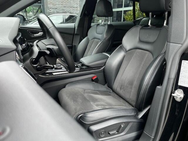 Audi Q8 55 TFSI E Q S-LINE - LUCHTVERING - BLACK OPTIK - EL. TREKH.
