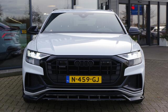 Audi Q8 60 TFSI e 463 PK Quattro Competition Plug-In Hybride, Elek. Trekhaak, Camera, B&O Sound, HUD