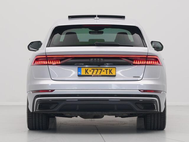 Audi Q8 55 TFSI e 381 pk quattro S-Line Panorama Matrix Led Camera Luchtvering Stoelverwarming Navigatie Carplay 94