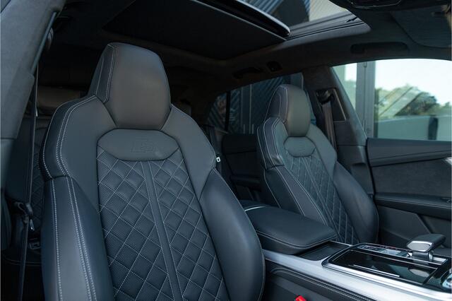 Audi Q8 60 TFSI e quattro S-Line Competition Panodak ACC Trekhaak Achteras Bestr. Head Up 360 Oled Massage Softcl. B&O Stoelvent. Trekhaak