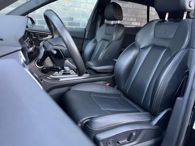 Audi Q8 55 TFSI E Q S-LINE - LEDER - EL. TREKH. - 21 INCH