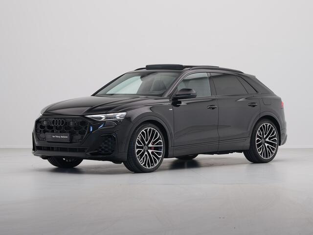 Audi Q8 60 TFSI e quattro Pro Line S S Line Competition Panoramadak Wegklapbare trekhaak 23'' Lichtmetalen velgen Vierwiel besturing 55