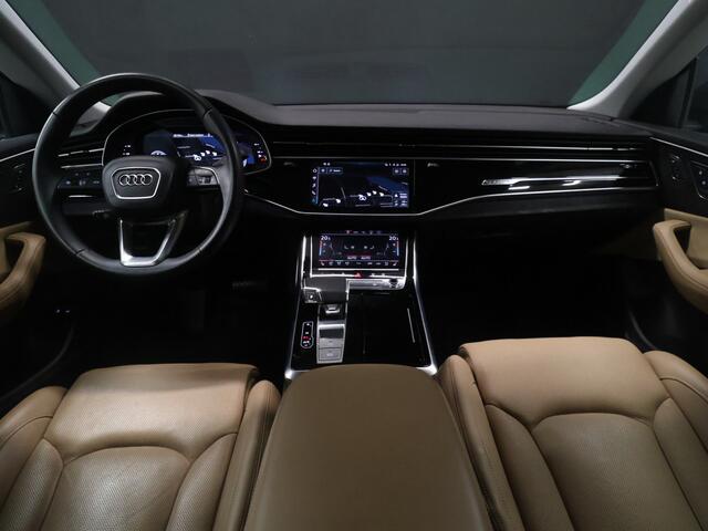 Audi Q8 55 TFSI e quattro Pro Line Plus [SCHUIFKANTELDAK, MEMORY SEATS, ADAPTIVE CRUISE CONTROL, PDC V+A, CAMERA, BANG & OLUFSEN, APPLE CARPLAY, ANDROID AUTO, NIEUWSTAAT]