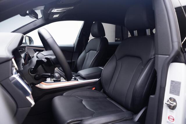 Audi Q8 55 TFSI quattro Pro Line Plus | 21 Inch | Trekhaak |