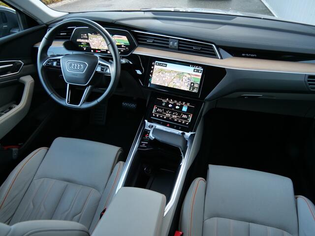 Audi Q8 e-tron 50 quattro S Edition 95 kWh 340 Pk Automaat Navi / Leer / DAB / Apple Carplay / Massage stoel