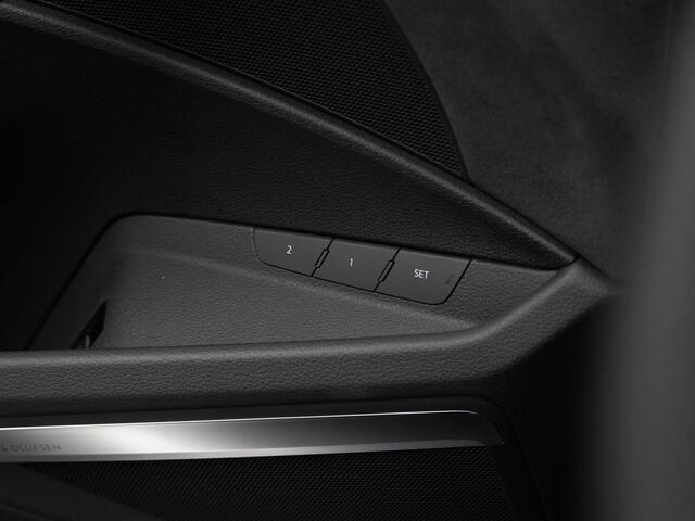 Audi Q8 Sportback e-tron 55 quattro S-Line 115 kWh 408 pk | Panoramadak | 22 kW lader | Valcona leder | Sportstoelen plus | Bang & Olufsen | Rondomzicht camera | Geheugenstoel