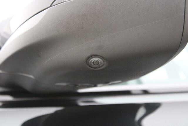 Audi Q8 55 TFSI e quattro Pro Line S | Incl. 12 maanden garantie | Rijklaar | Adaptieve cruise control | Stoel/stuurverwarming | Luchtvering | Uitklapbare trekhaak | Apple carplay/Android auto | 360° camera |