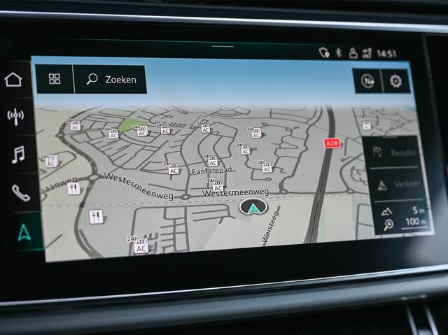 Audi Q8 60 TFSI e QUATTRO PRO LINE S COMPETITION | SUPER SPORT STOELEN | KEYLESS | B&O SOUDN | PANORAMADAK | ADAPTIVE CRUISE | NACHTZICHT PAKKET | STOEL- EN STUURVERWARMING | AMBIANCE INTERIEUR | HEAD-UP | LUCHTVERING | EL. TREKHAAK