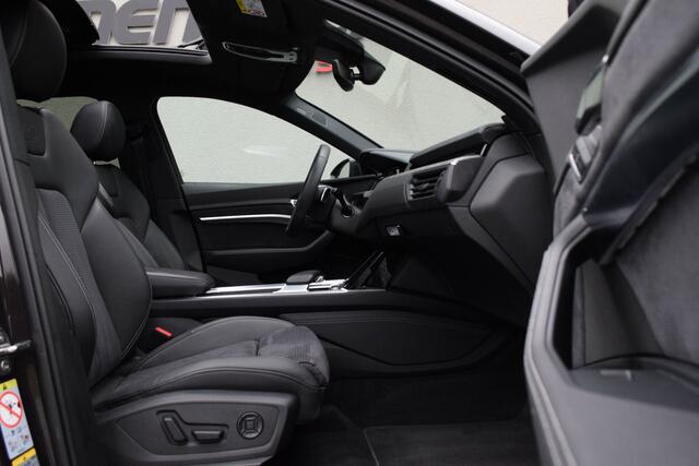 Audi Q8 e-tron 55 Quattro / 2x S-line/ Luchtvering/ Standkachel/ Top View/ Trekhaak/ Panoramadak/ 300kW (408PK)