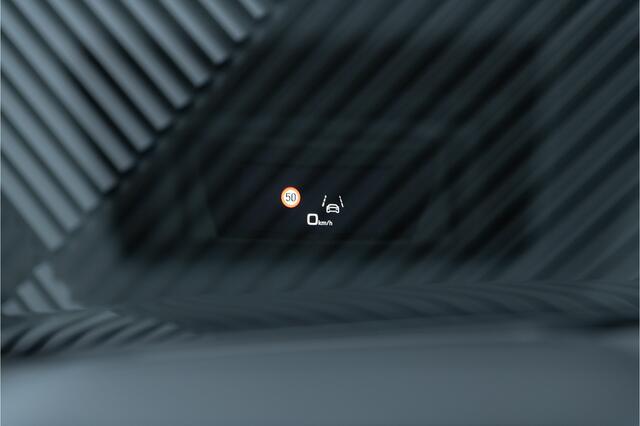 Audi Q8 55 TFSI e quattro S-Line ACC Pano 360 RSstoel Matrix LederenDash Head Up Keyless Memory