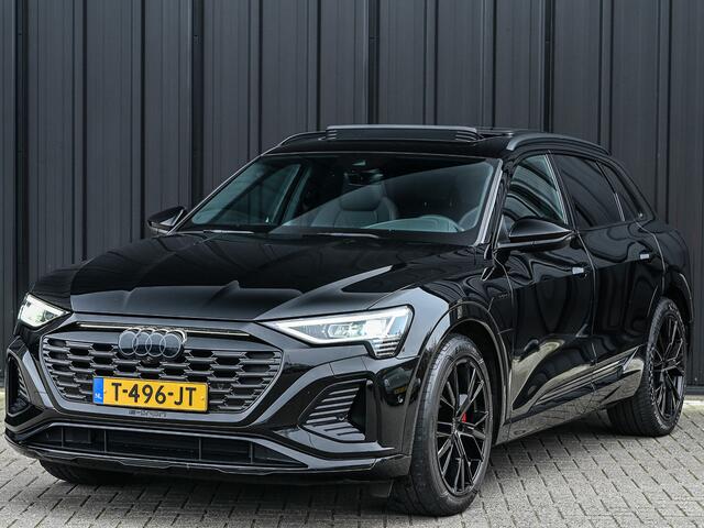 Audi Q8 e-tron 50 quattro S Edition 95 kWh · NL-auto · Panoramadak · RS-seats Memory seats · Leder · Adaptive cruise · Keyless · Stuurverwarming