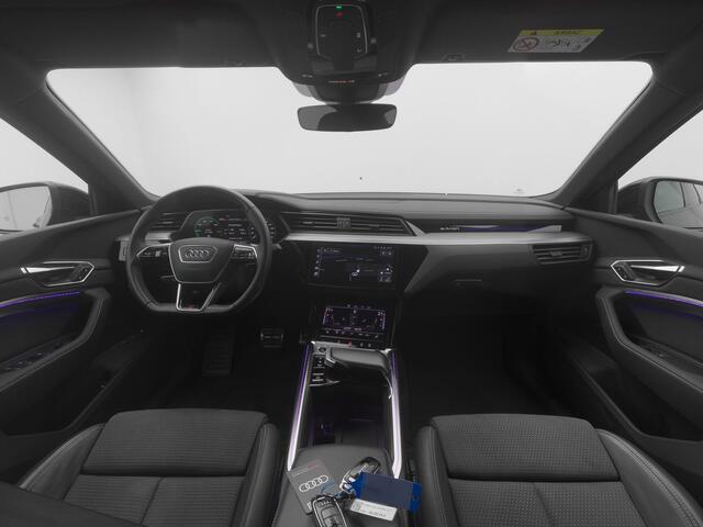 Audi Q8 e-tron 50 quattro S Edition 95 kWh | 360° | KEYLESS | MEMORY | LUCHTVERING | STOELVERWARMING