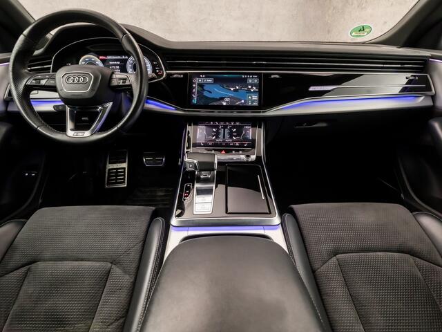 Audi Q8 55 TFSI e quattro S-Line Sport 381Pk Automaat (PANORAMADAK, LUCHTVERING, HEAD-UP DISPLAY, BANG&OLUFSEN, 360 CAMERA, STOELVERWARMING ACHTER, KEYLESS, MATRIX LED, NIEUWSTAAT)
