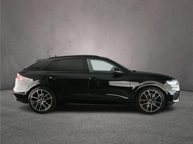 Audi Q8 55 TFSI e quattro Pro Line Plus | Trekhaak | ACC | Achteruitrijcamera | Tour | City | Memory | Ambient lighting |
